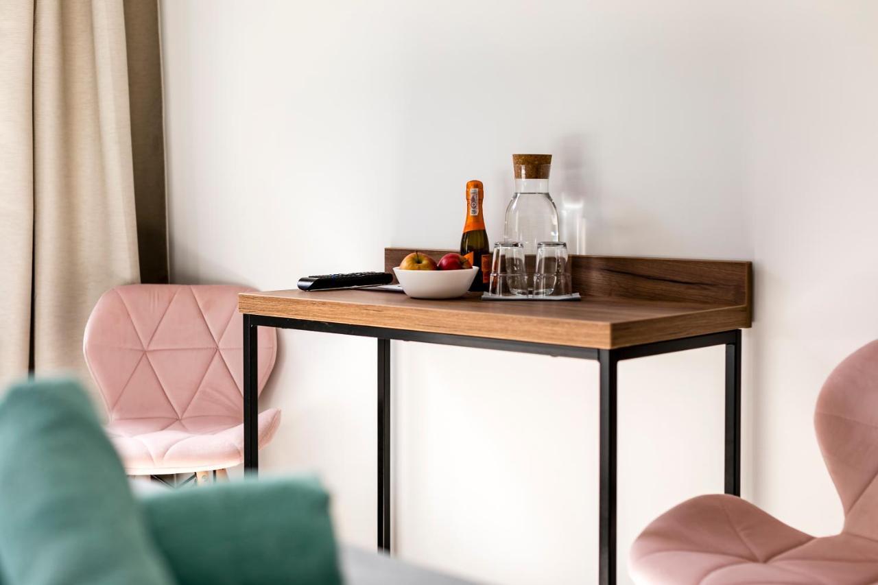 Cooltour Aparthotel Poznań Eksteriør bilde